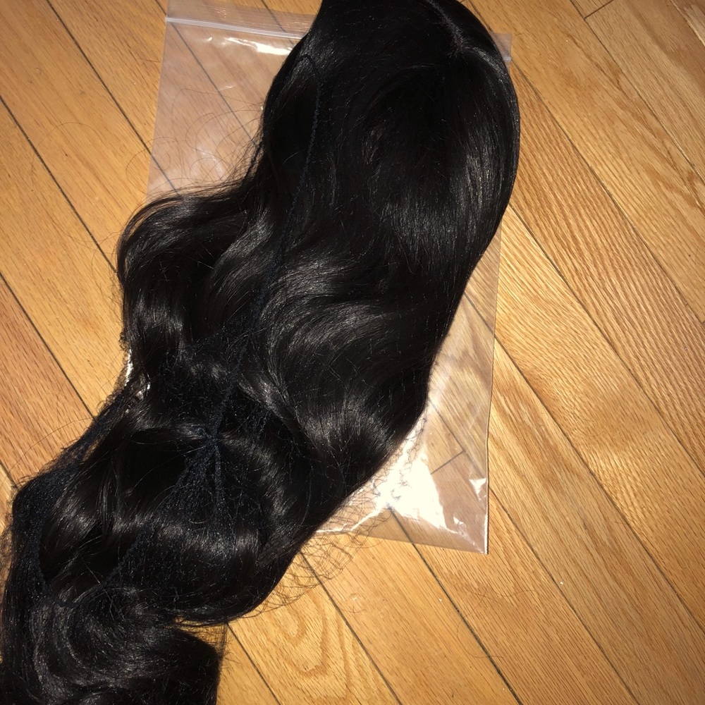 ✨NITA 24” #2 SIDE PART WAVY Synthetic Wig✨ *NWT* - Picture 2 of 8
